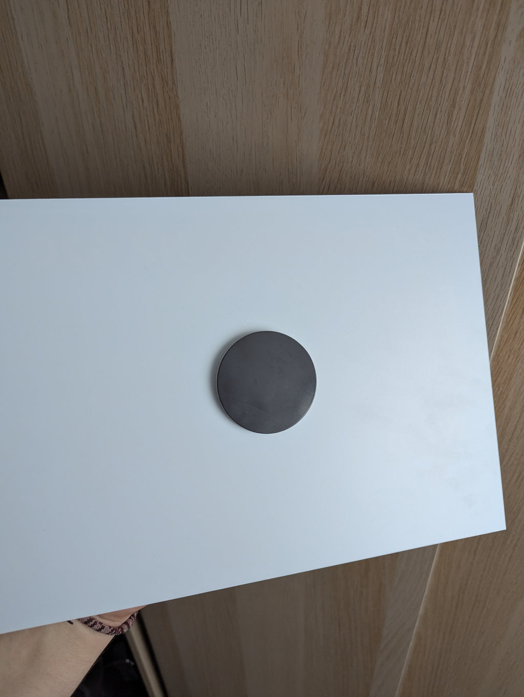 Magnetische Schildbefestigung (zum kleben, kein bohren notwendig)