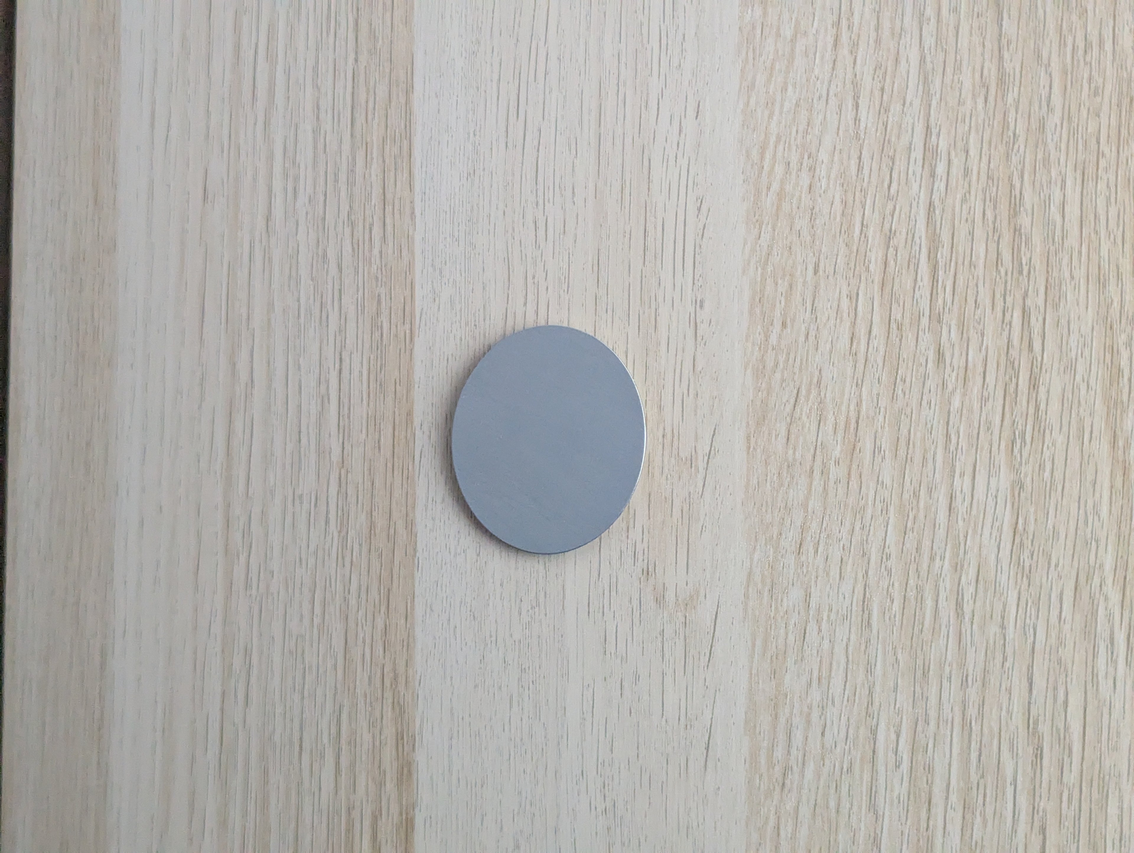 Magnetische Schildbefestigung (zum kleben, kein bohren notwendig)